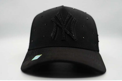 NY Total Black Crystals